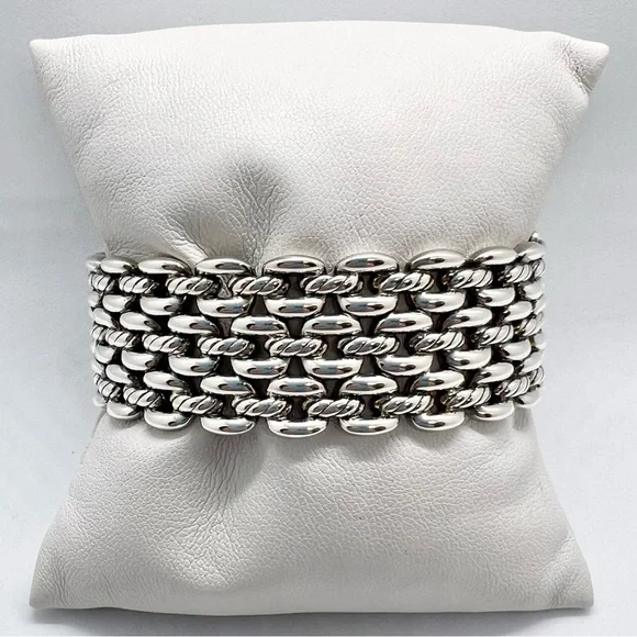 David Yurman Thoroughbred 3-Row Cuff Bracelet - Picture 3 of 16